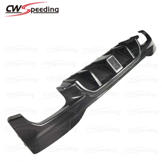 M5 STYLE CARBON FIBER REAR DIFFUSER WITH LIGHT FOR 2018 BMW 5 SERIES G30 G38 M5 STYLE CARBON FIBER REAR DIFFUSER WITH LIGHT FOR 2018 BMW 5 SERIES G30 G38