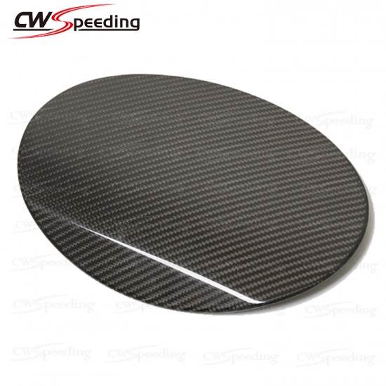CARBON FIBER GAS FUEL DOOR FOR 2014-2018 MASERATI GHIBLI M157 CARBON FIBER GAS FUEL DOOR FOR 2014-2018 MASERATI GHIBLI M157