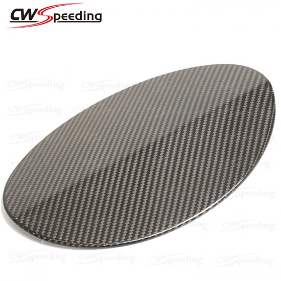 CARBON FIBER GAS FUEL DOOR FOR 2013-2018 MASERATI QUATTROPORTE M156 CARBON FIBER GAS FUEL DOOR FOR 2013-2018 MASERATI QUATTROPORTE M156