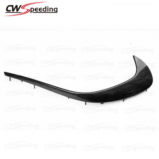 CARBON FIBER FRONT LIP WITH FRONT SPLITTER FOR 2013-2018 MERCEDES BENZ A-CLASS W176 A180 A200 A250 A260 CARBON FIBER FRONT LIP WITH FRONT SPLITTER FOR 2013-2018 MERCEDES BENZ A-CLASS W176 A180 A200 A250 A260