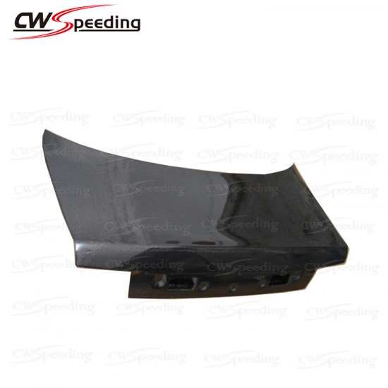 CARBON FIBER TRUNK WITHOUT BRAKE LIGHT HOLE FOR 1994-1998 NISSAN SILVIA S14 CARBON FIBER TRUNK WITHOUT BRAKE LIGHT HOLE FOR 1994-1998 NISSAN SILVIA S14